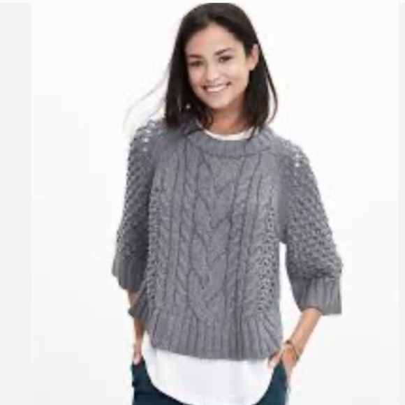 Banana Republic Sweaters - Banana Republic Gray Cable-Knit Crewneck Sweater